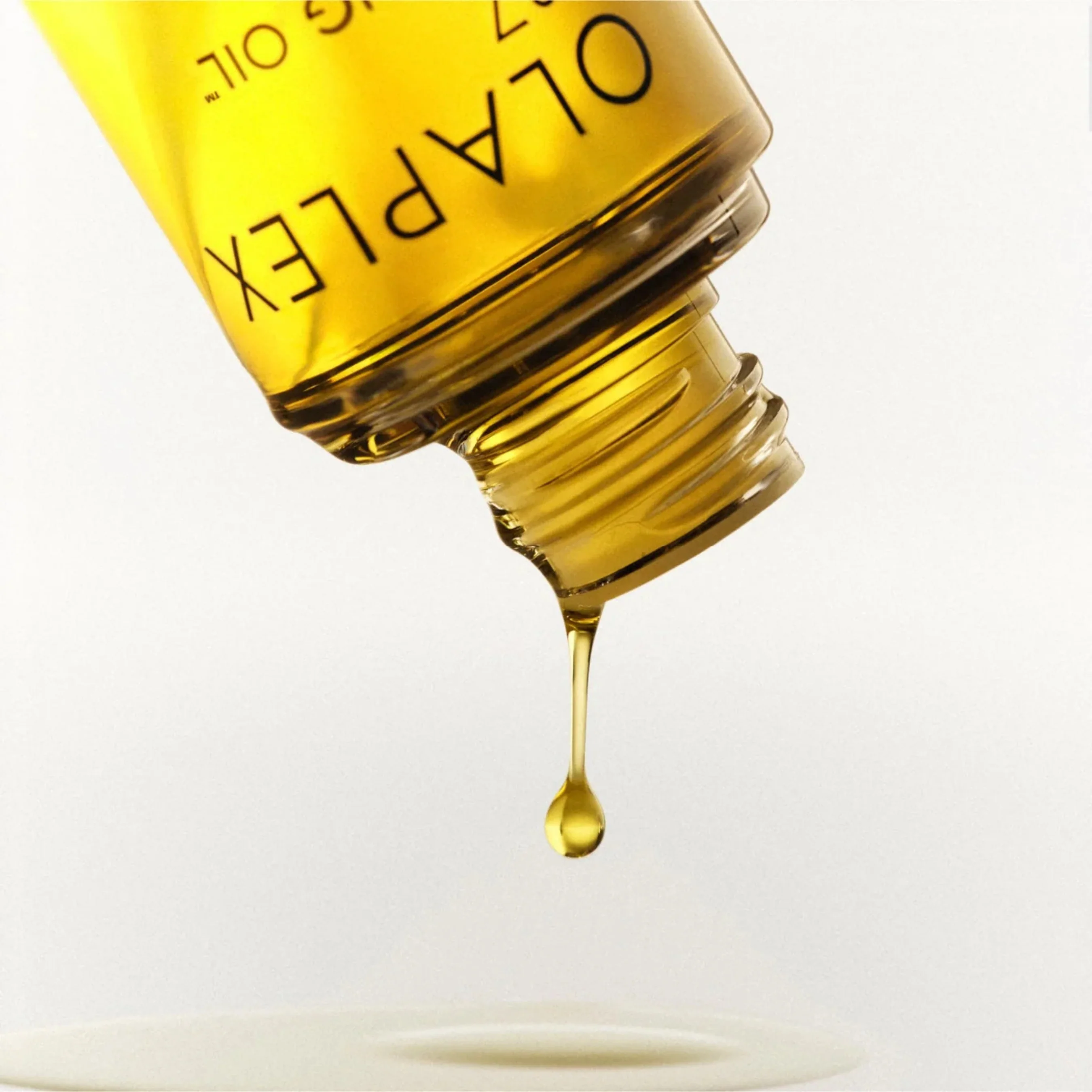 Olaplex No.7 Bonding Oil - Image 4